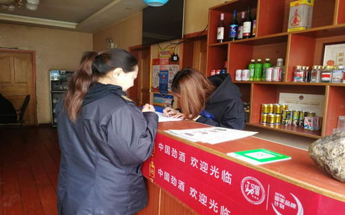 共筑食安防線，守護(hù)綠色家園——縣市場(chǎng)監(jiān)管局與餐飲服務(wù)單位簽訂餐廚廢棄物處置承諾書
